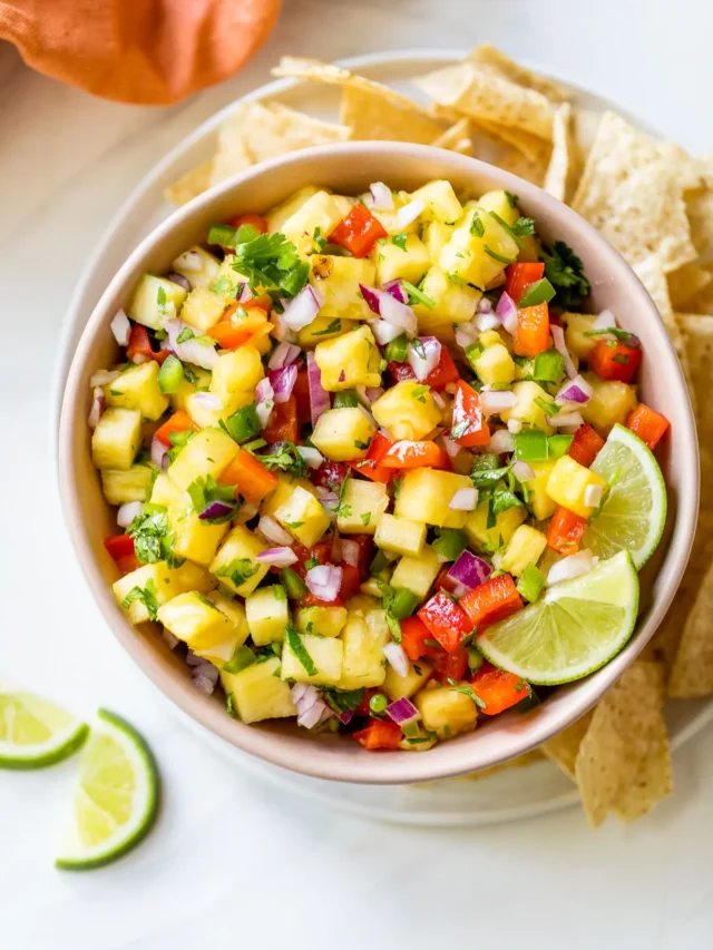 Ingredients For Delicious Pineapple Salsa – Poke Bowl Cocoabeach